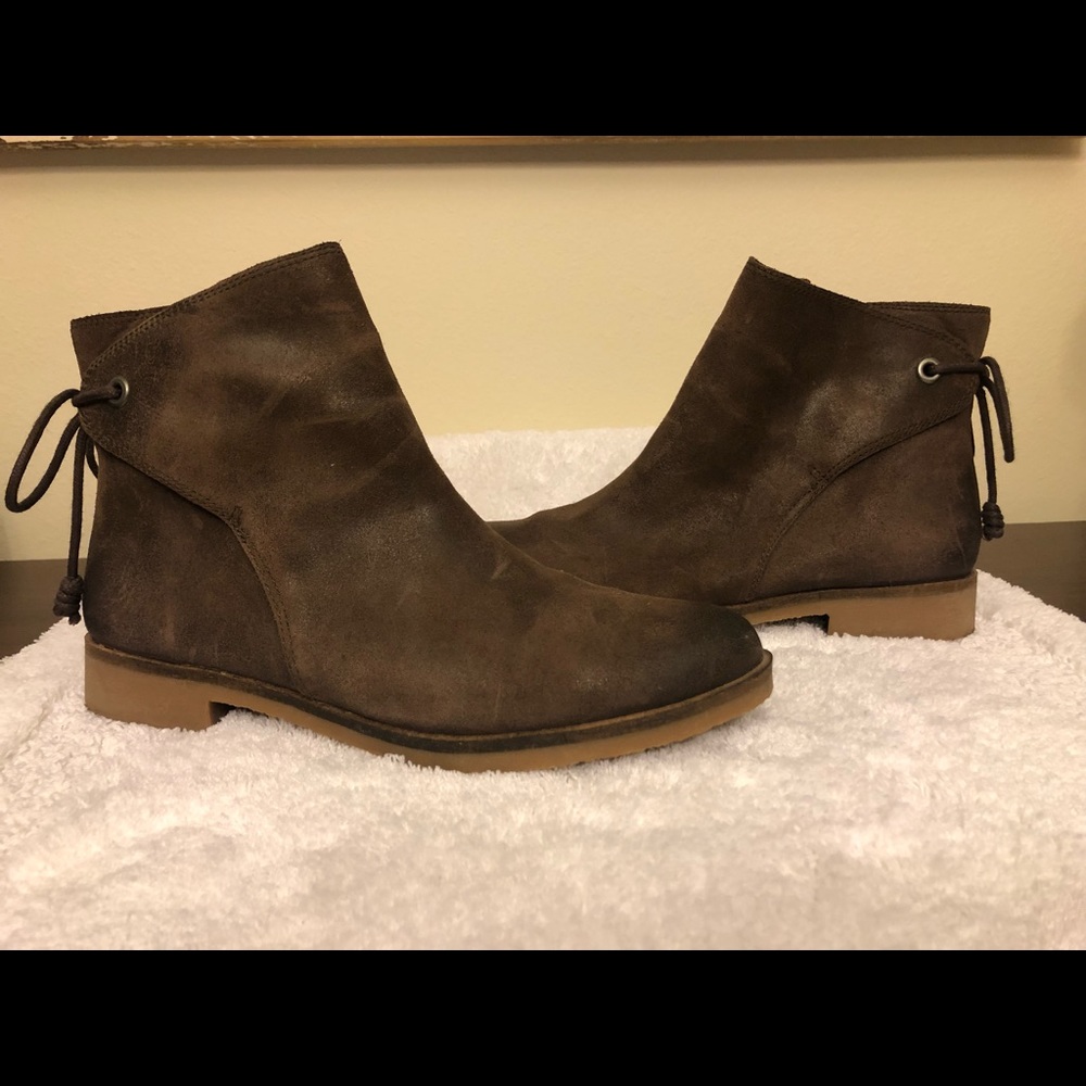 Lucky Leather Ankle Booties